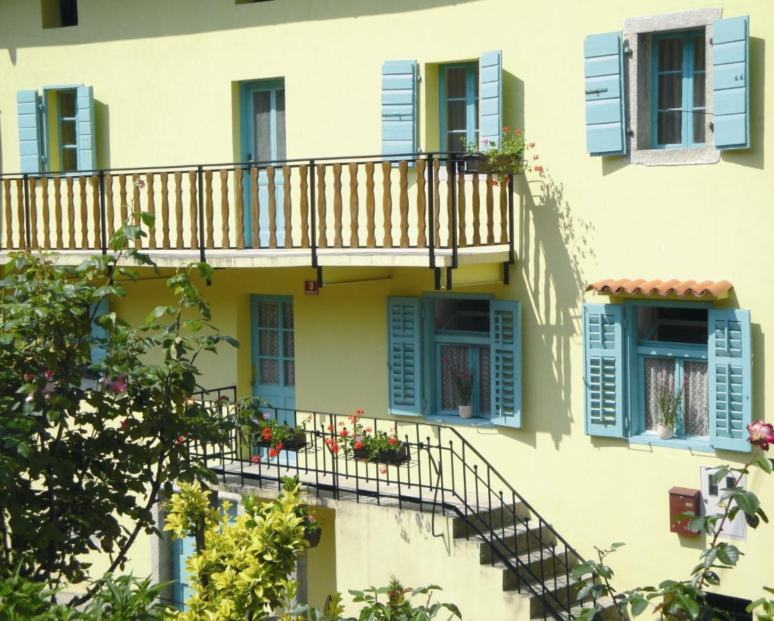 Authentic Traditional Soca Valley Home Kanal ภายนอก รูปภาพ